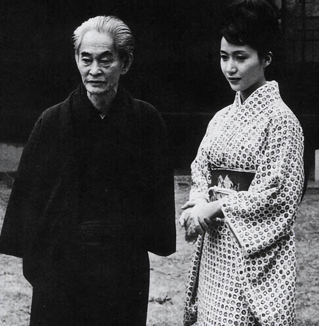 川端康成《千只鹤》：无常和死亡，是世间最大的公平