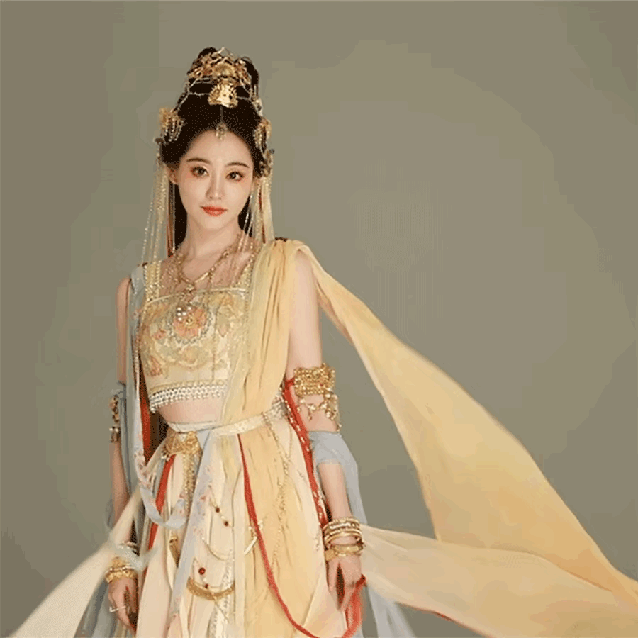 同样是“敦煌风”造型，几位女明星放一起对比，颜值差距一目了然