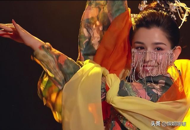 同样是“敦煌风”造型，几位女明星放一起对比，颜值差距一目了然